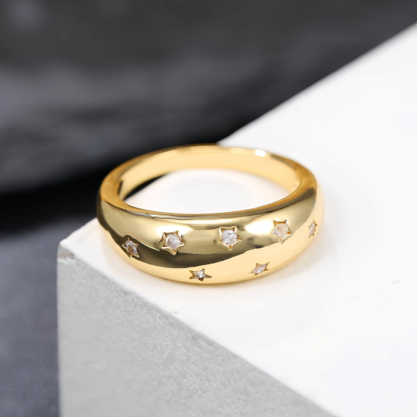 Cielo – Anillo Estrella con Brillo Celestial