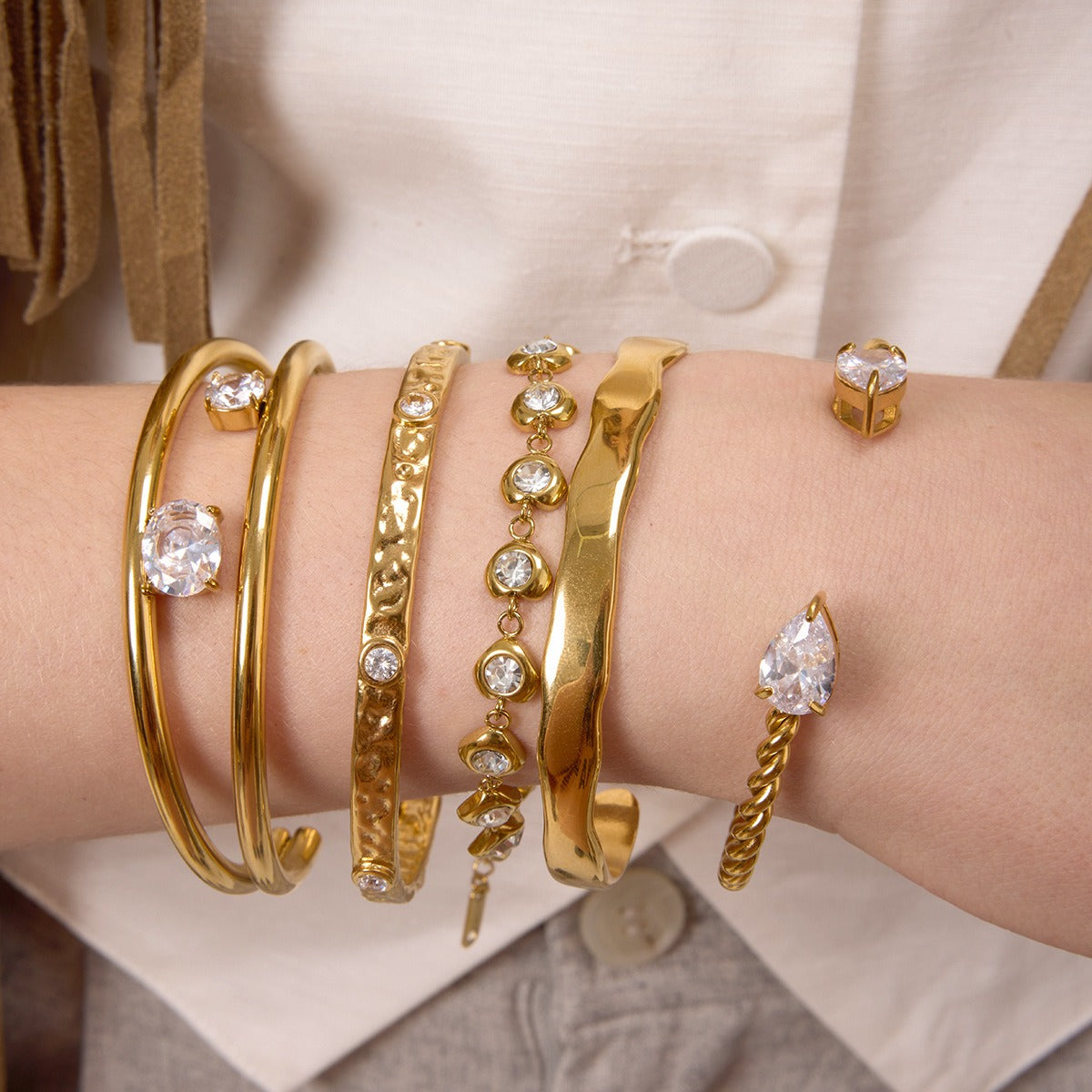 Thalia – Pulsera de Zircon con Elegancia Moderna