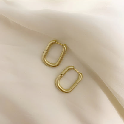 Colette – Pendientes Ovalados Franceses Elegantes