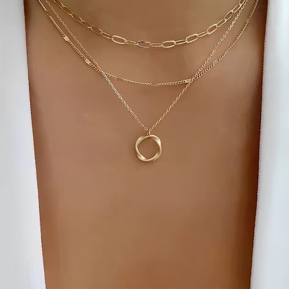 Collar Mujer Multicapa con Colgante y Diseño de Cadena Capas