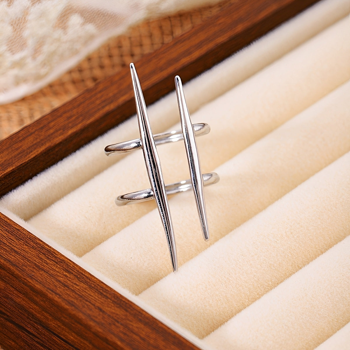 Sabina – Anillo Abierto Minimalista