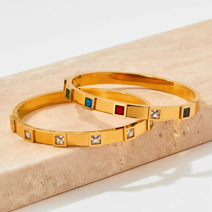 Aira – Pulsera Industrial Retro de Acero