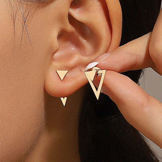 Janella – Pendientes Diseño Triángulo