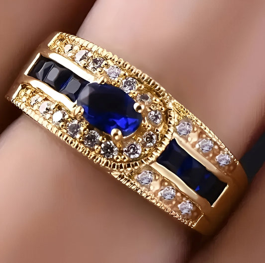 Marina – Anillo Dorado con Piedra Azul Brillante