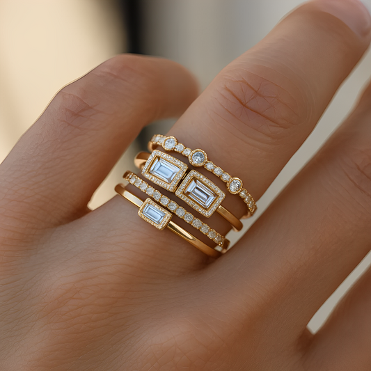 Dalina – Set de Anillos Vintage Dorados con Circonitas