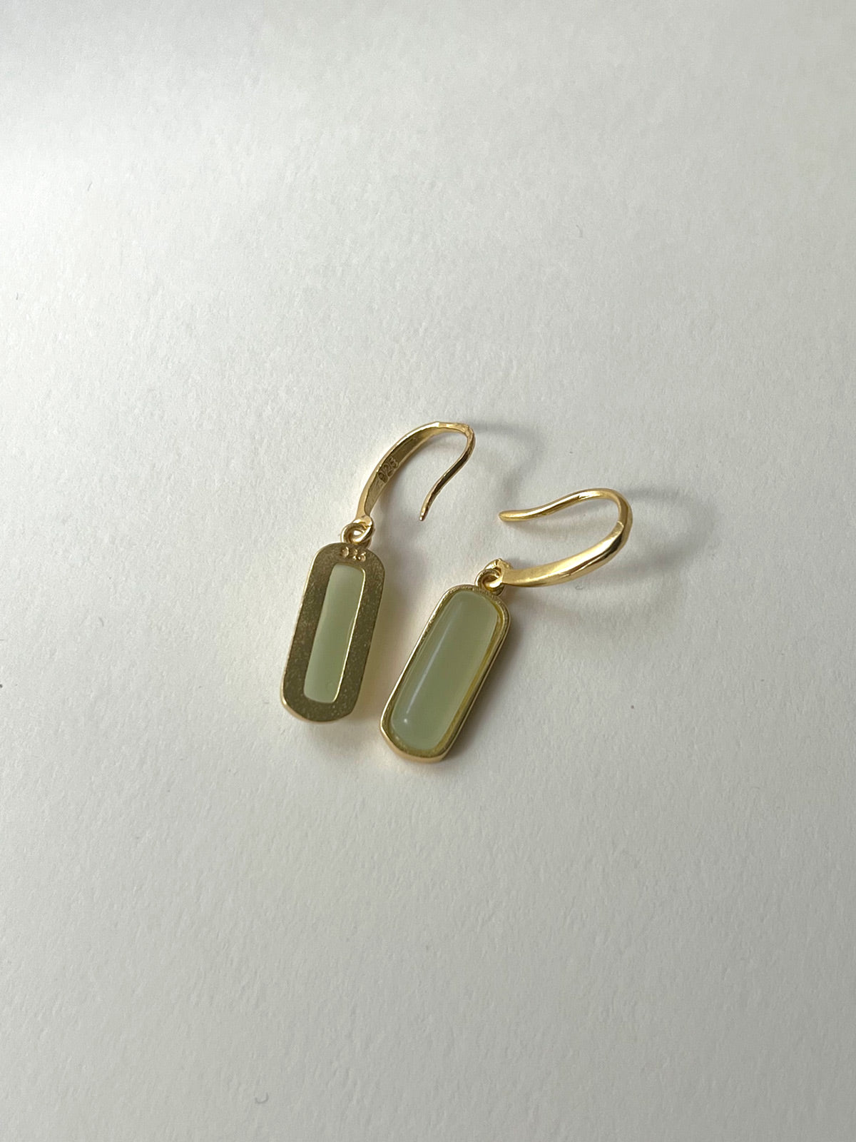 Fiona - Pendientes con colgante de jade
