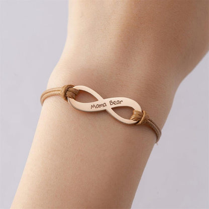 Lyana – Pulsera Infinito con Grabado Personalizado