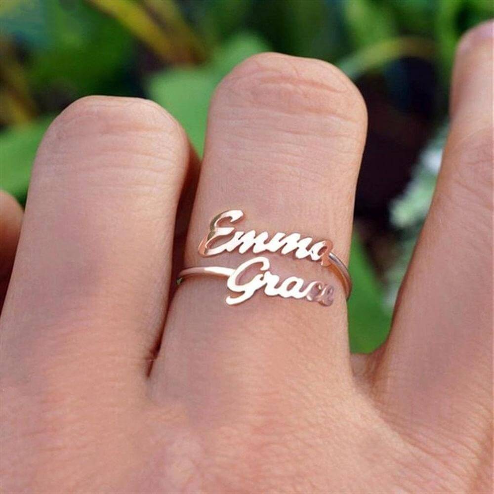 Élora – Anillo Grabado con Dos Nombres
