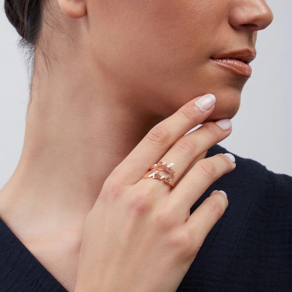 Élora – Anillo Grabado con Dos Nombres
