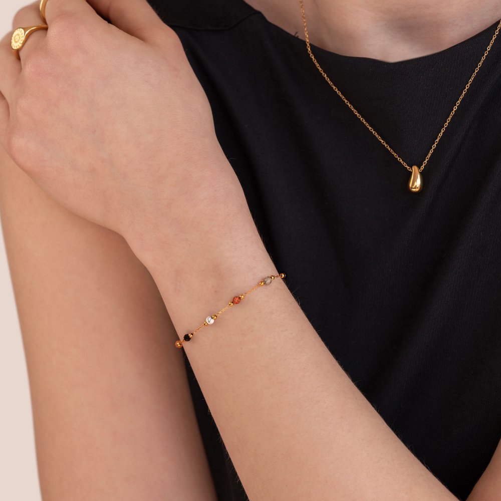 Dama Fino Pulsera con Acentos de Perlas Multicolores y Cadena de Extensión