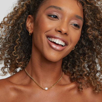 Madison – Aretes Doradas