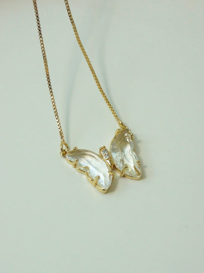 Evelyn - Collar de mariposa de cristal