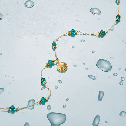 Nerissa – Collar Dorado Concha y Perlas Verdes