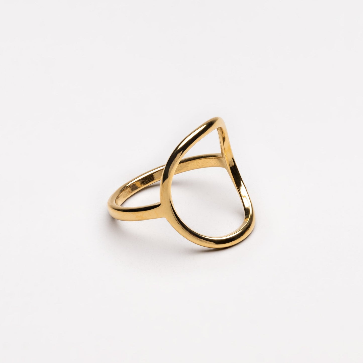 Bailey – Anillo Ovalado Dorado Minimalista