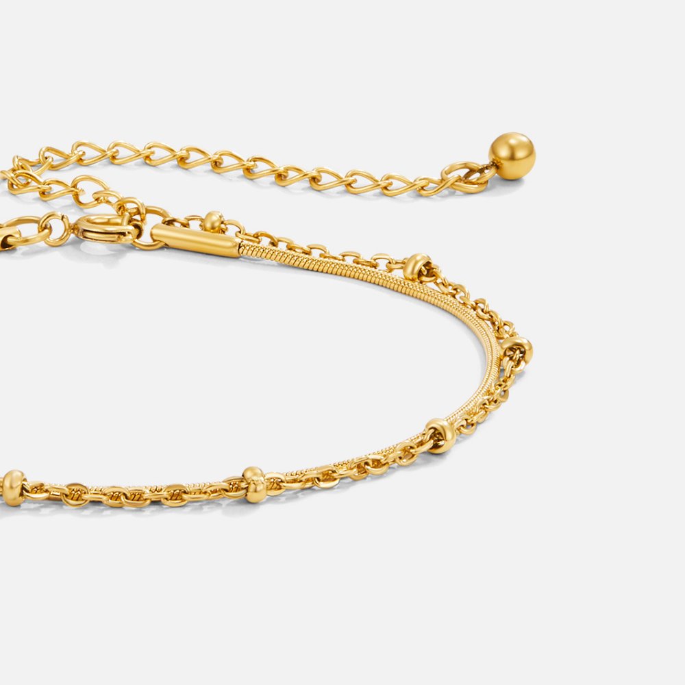 Pia – Pulsera Dorada en Capas