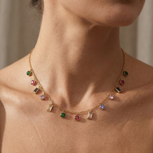 Kamille – Collar de Piedras Multicolor Elegante