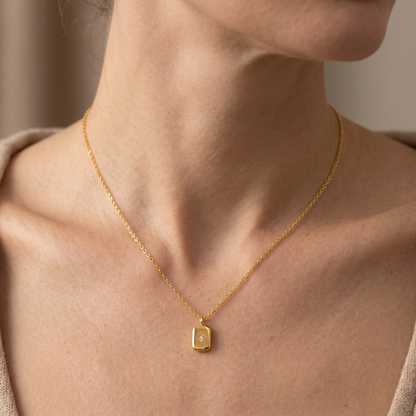Kim – Collar Geométrico Estelar
