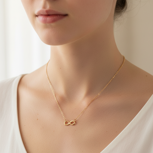 Reich – Collar Infinito Elegante