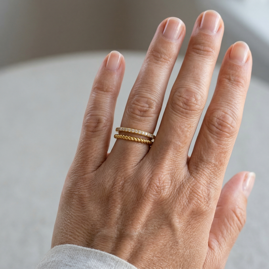 Stacey – Anillo Apilado Radial