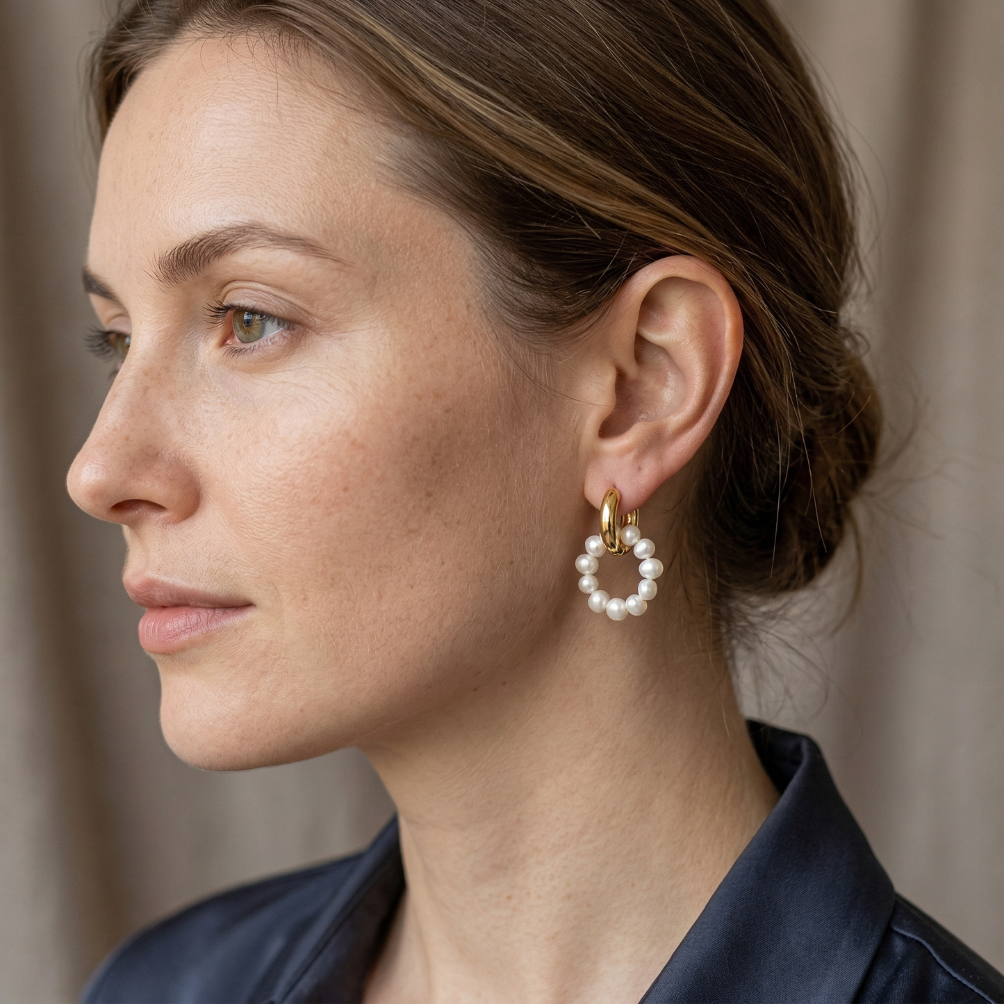 Sheynn – Pendientes Aro Boho con Perlas