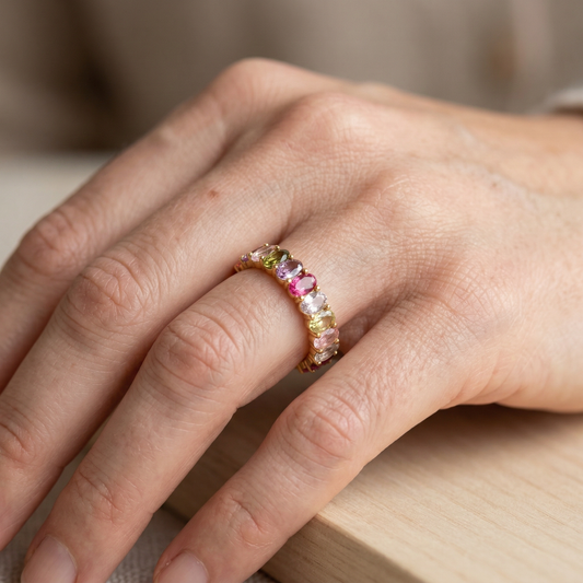 Antoinette – Anillo Eternidad Ovalado