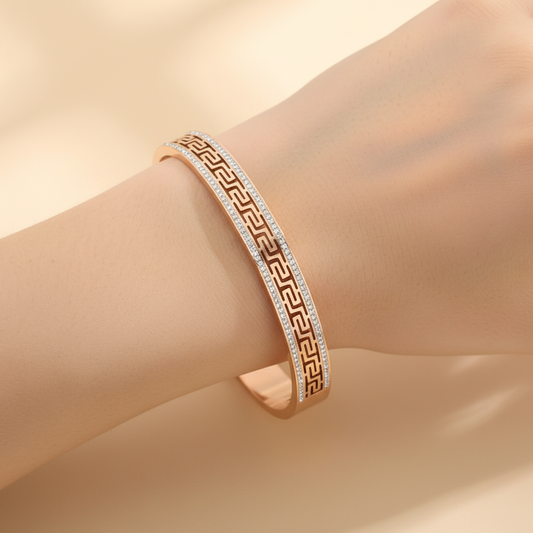 Vera – Pulsera Retro de Lujo Ligero
