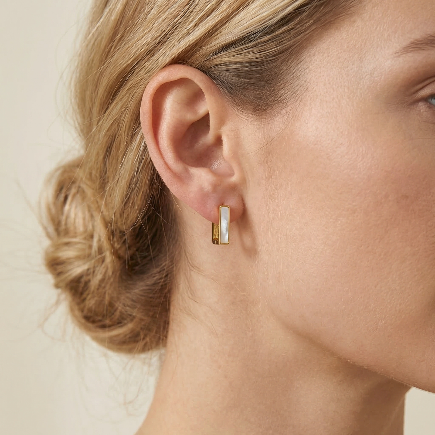 Elisa – Pendientes Cuadrados Concha Elegantes