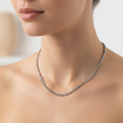 Elena – Collar Fino de Acero Inoxidable Elegante