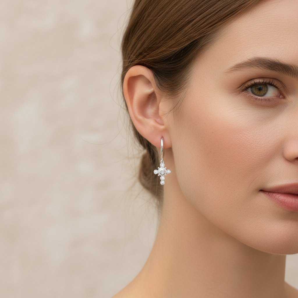 Yasmine – Pendientes Cruz Plata 925 Chic