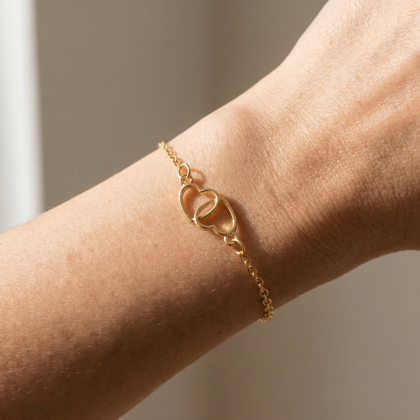 Rhian – Pulsera Corazón Elegante