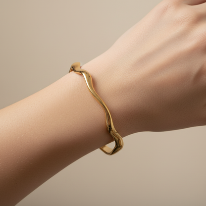 Molly – Pulsera Minimalista de Diseño Elegante