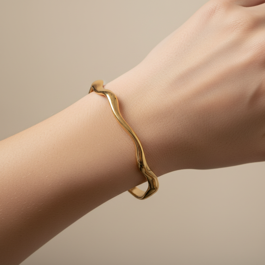 Molly – Pulsera Minimalista de Diseño Elegante