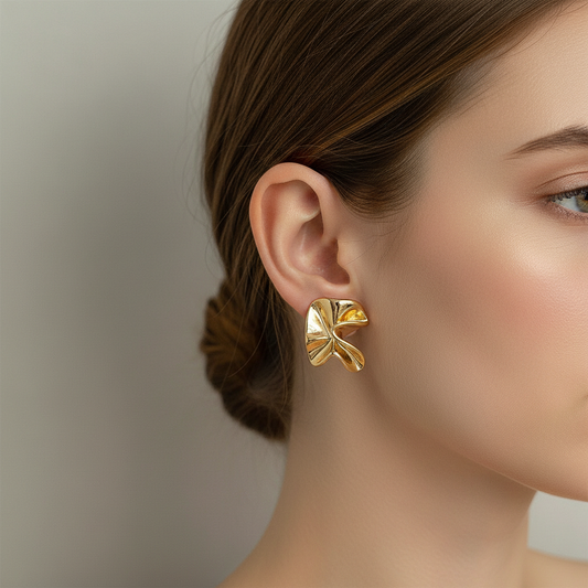 Maellie – Pendientes de Metal Plisado Irregular