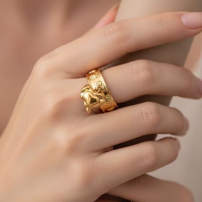 Amara – Anillo Corazón Elegante