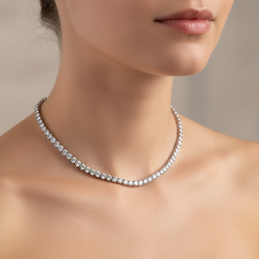 Elena – Collar Redondo de Zirconia Elegante