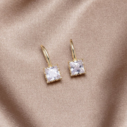 Piper – Pendientes Colgantes con Cristales