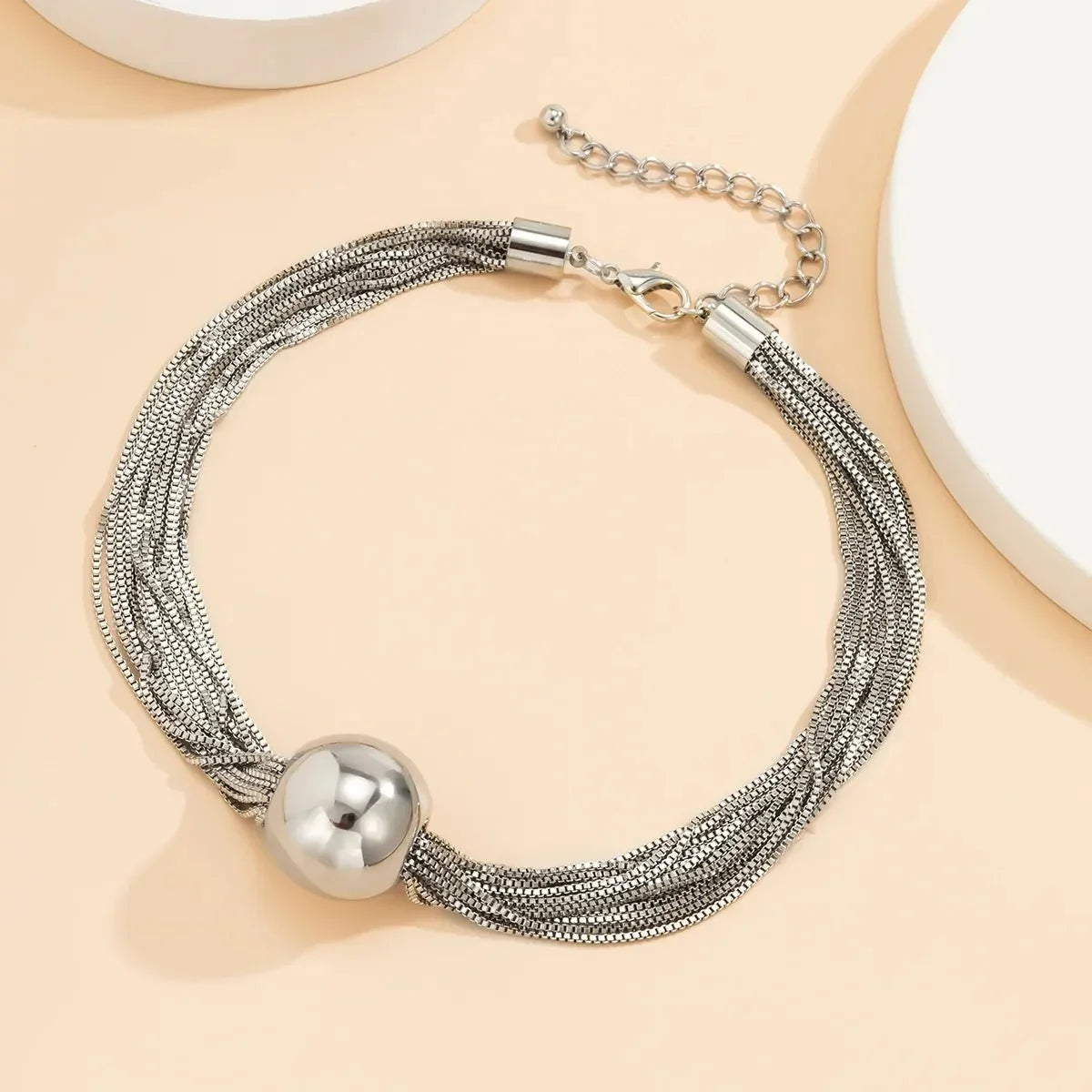 Conjunto de collar y pulsera de 2 piezas para mujeres con diseño de cadena multicapa y detalle de bola
