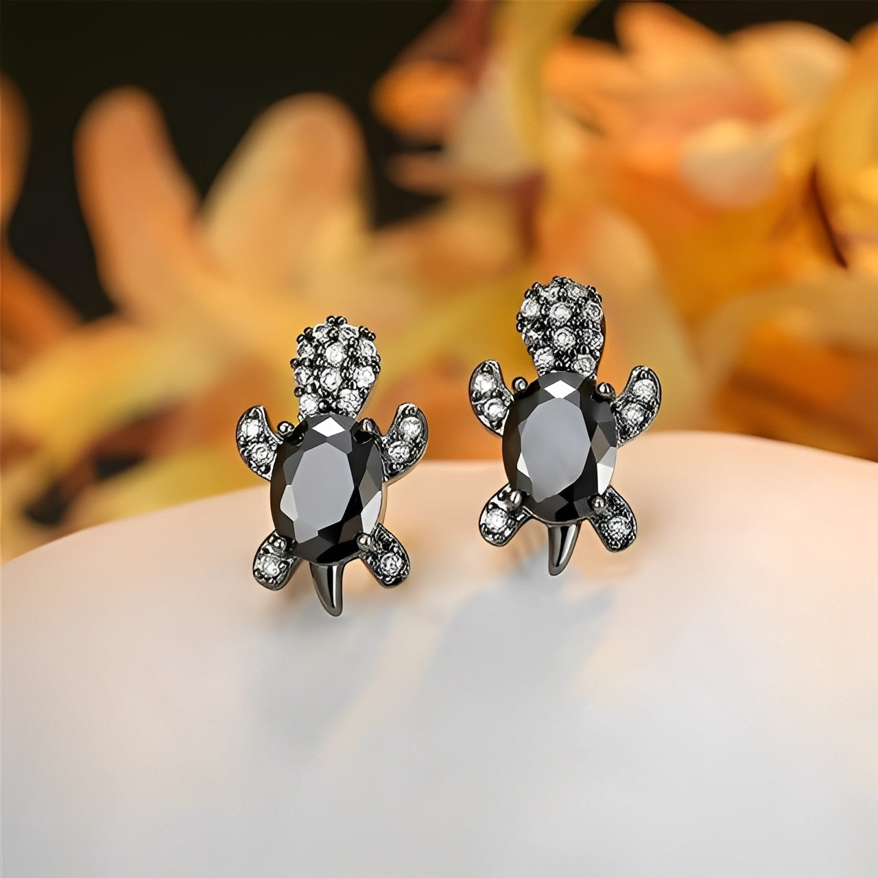 Talia – Pendientes de Tortuga Marina en Plata y Circonita