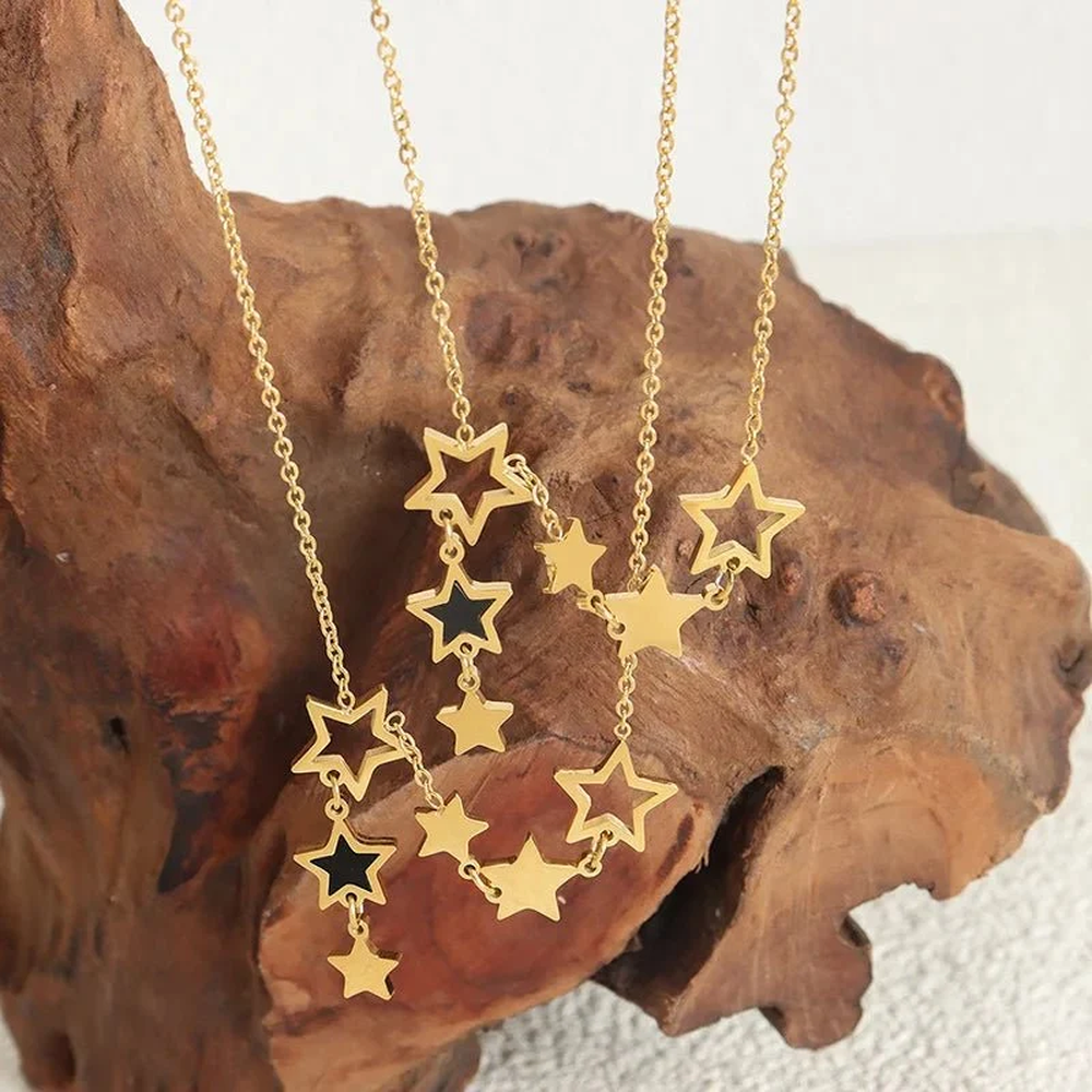 Collar de Estrellas para Mujeres con Varios Colgantes y Diseño Asimétrico de Estrellas