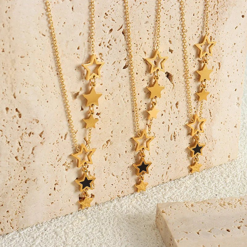 Collar de Estrellas para Mujeres con Varios Colgantes y Diseño Asimétrico de Estrellas
