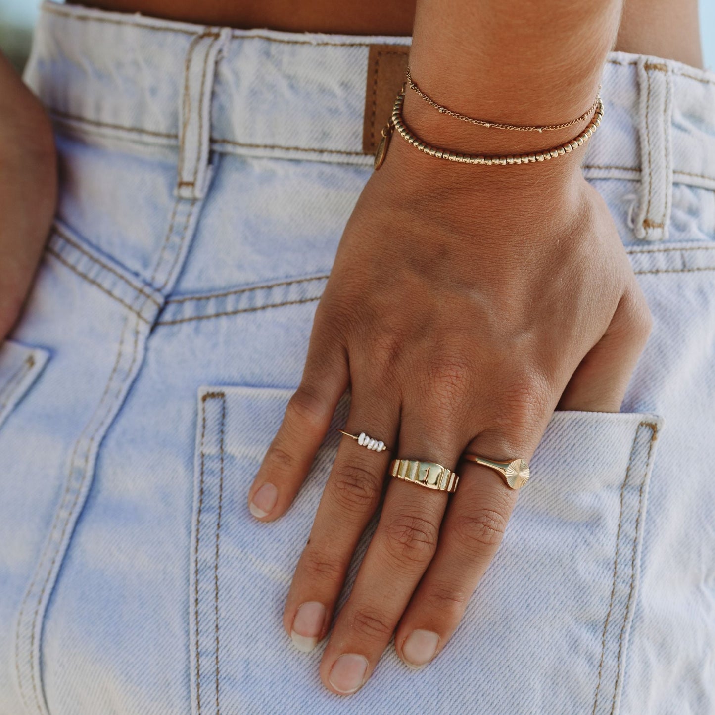 Solana – Anillo Sello con Diseño de Sol