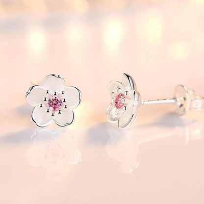 Holly - Pendientes de Flor de Cerezo en Plata