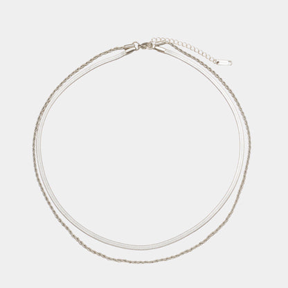 Ios – Collar Doble en Capas con Baño de Oro
