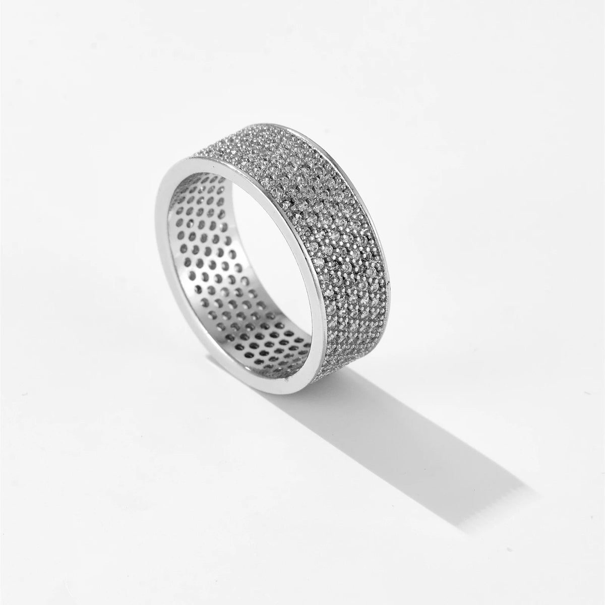 Anillo de Declaración Ancho para Mujeres con Incrustación de Piedras Completa