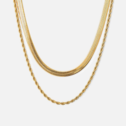 Tiana – Collar Cuerda Torsada & Serpiente Plana Dorado 18K