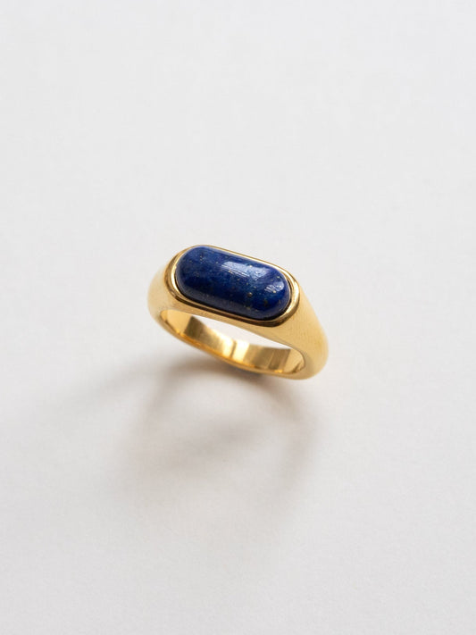 Aria - Anillo de Oro Liso con Piedra Azul