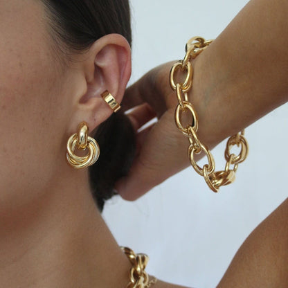 Rania – Boucles Doradas Diseño Entrelazado
