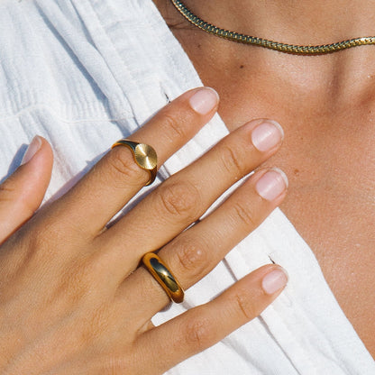 Solana – Anillo Sello con Diseño de Sol