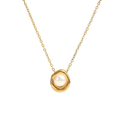 Zeph – Collar de Perlas de Agua Salada con Baño de Oro