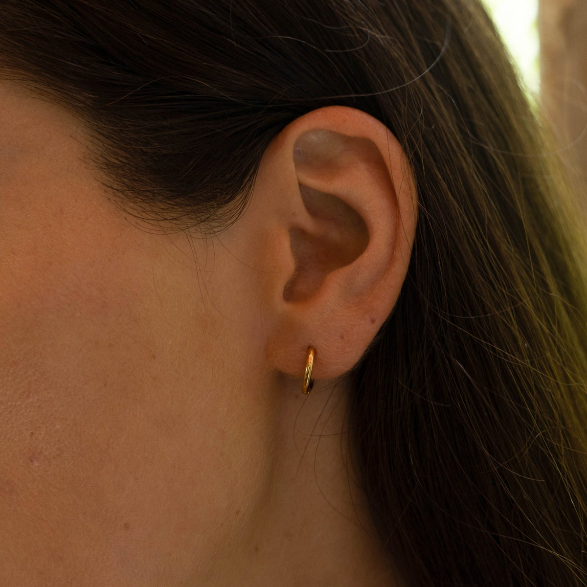 Damas Mini-Huggie-Pendientes con Forma Redonda Esbelta